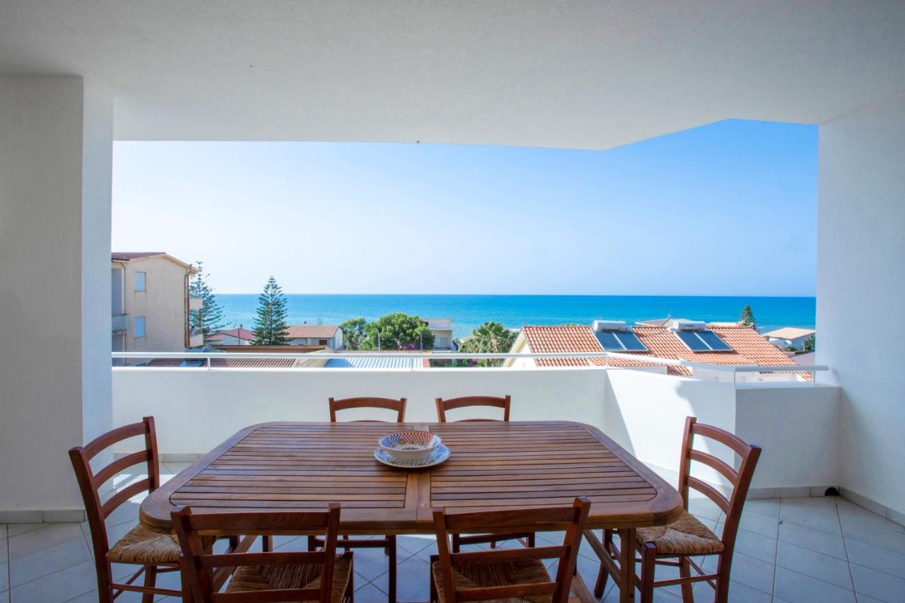 Battigia Casa Vacanze-Алькамо-Марина Екстер'єр фото